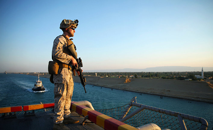 Marines on the Suez Canal